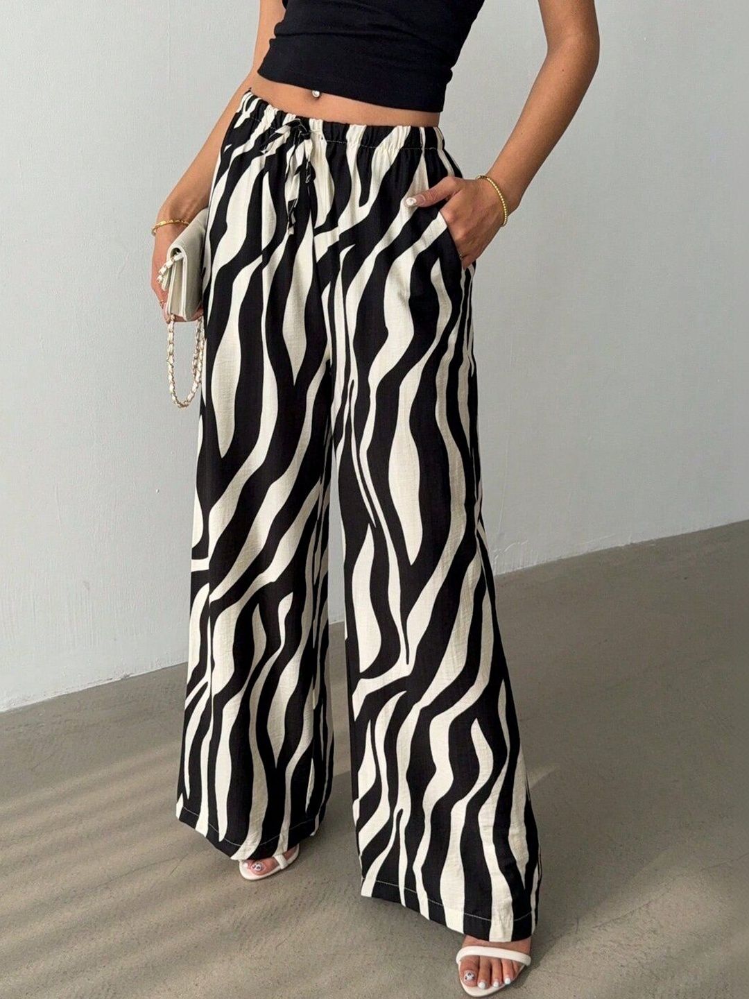 Women Animal Printed Trousers