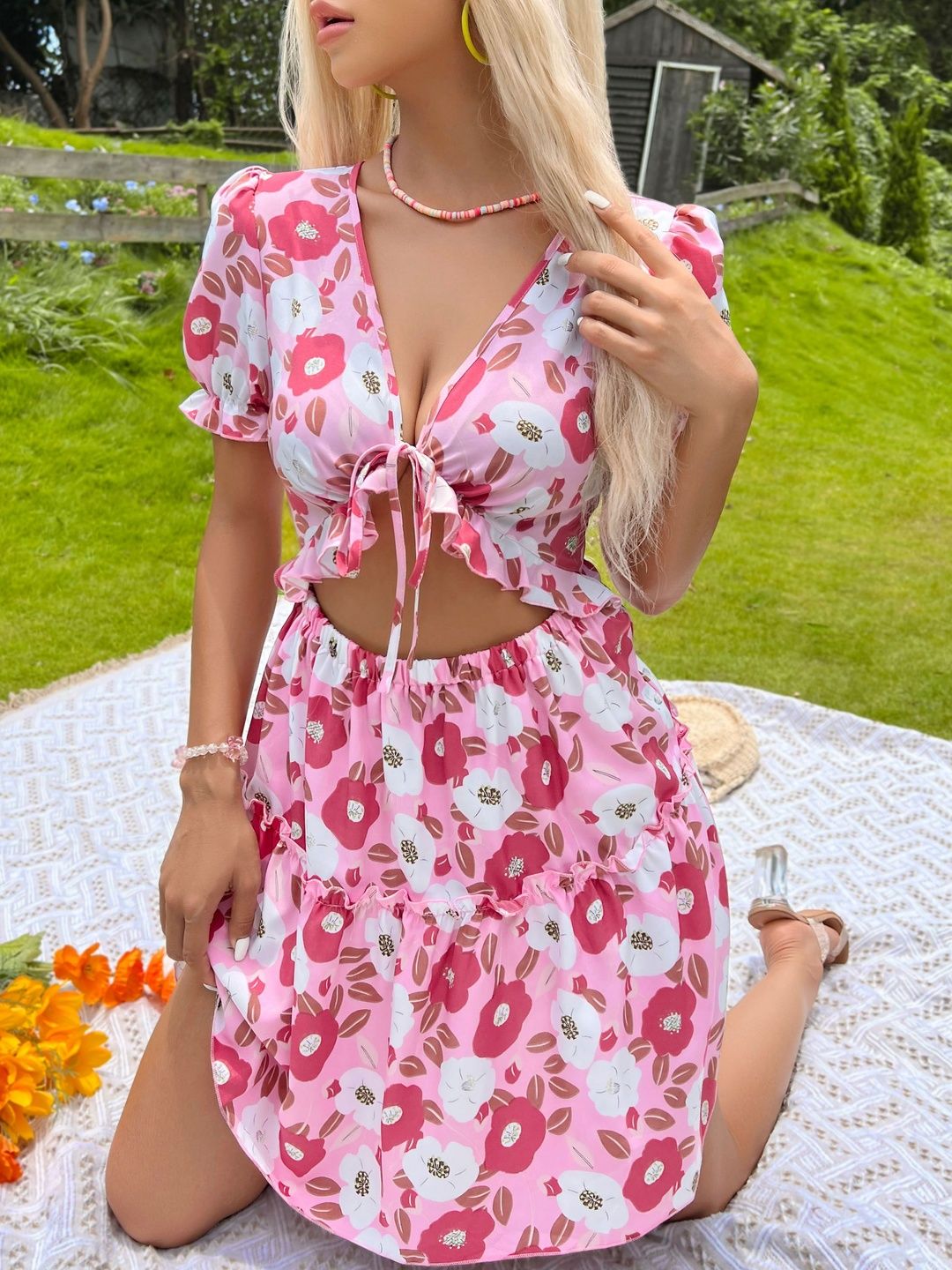Floral Print Fit & Flare Dress in Pink cotton - Nowi Korean Fashion