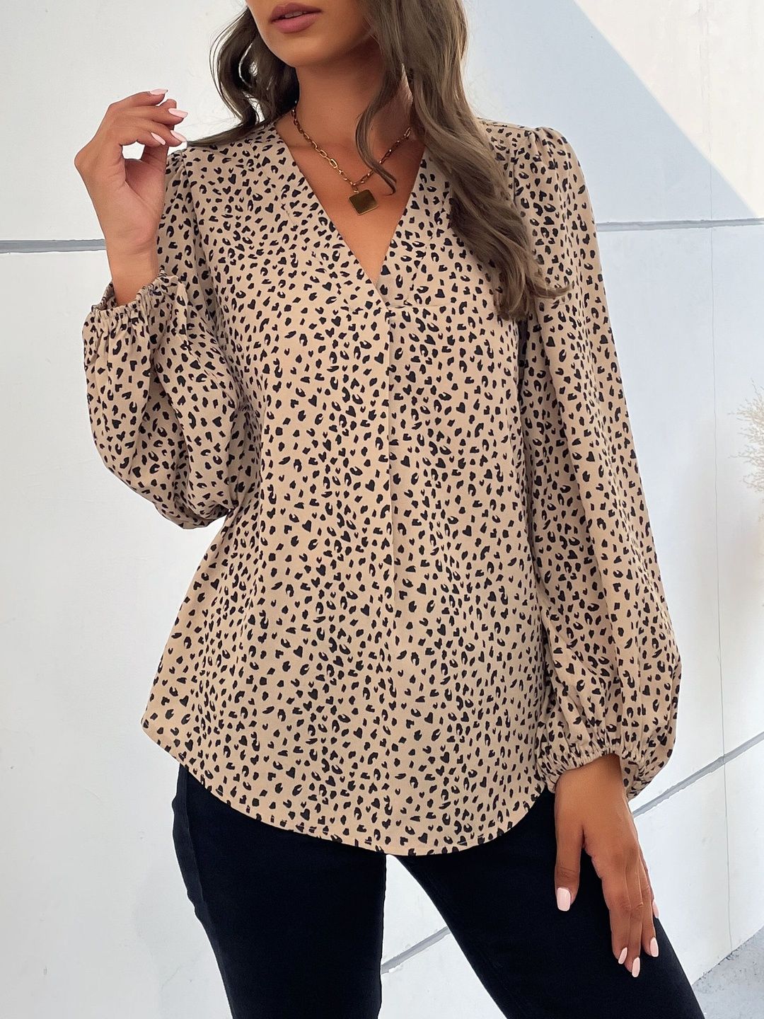 Women's Beige Animal Print Puff Sleeve Top