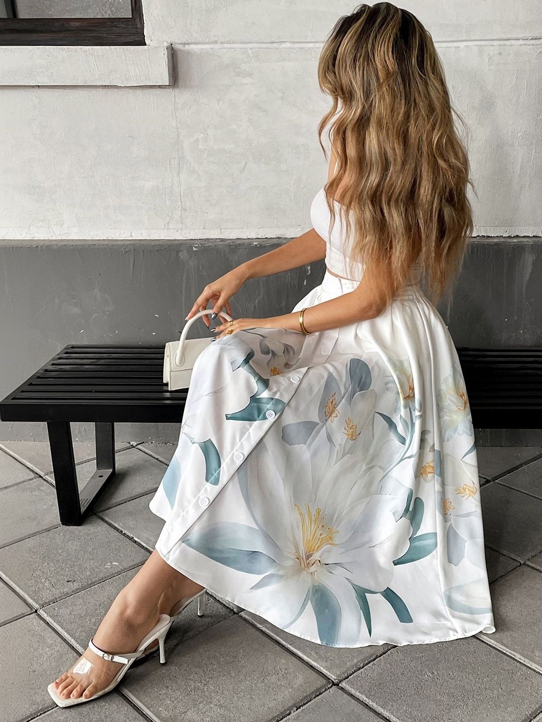 Printed Flared Mid Rise Midi Skirts