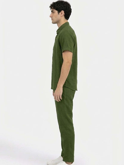 Men Cotton Blend Regular Fit Solid Casual Shirts