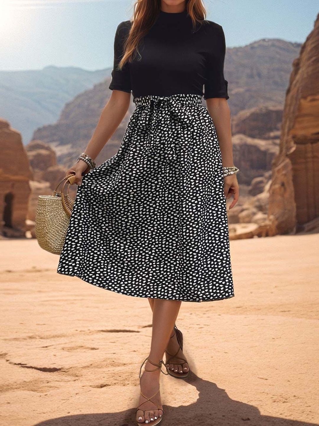 Print A-Line Dress in Black polyester - Nowi Korean Fashion