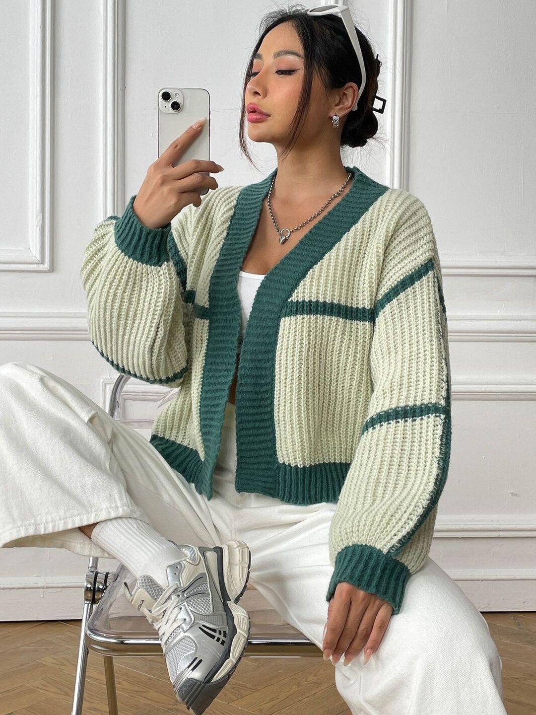 Women Colourblocked Crop