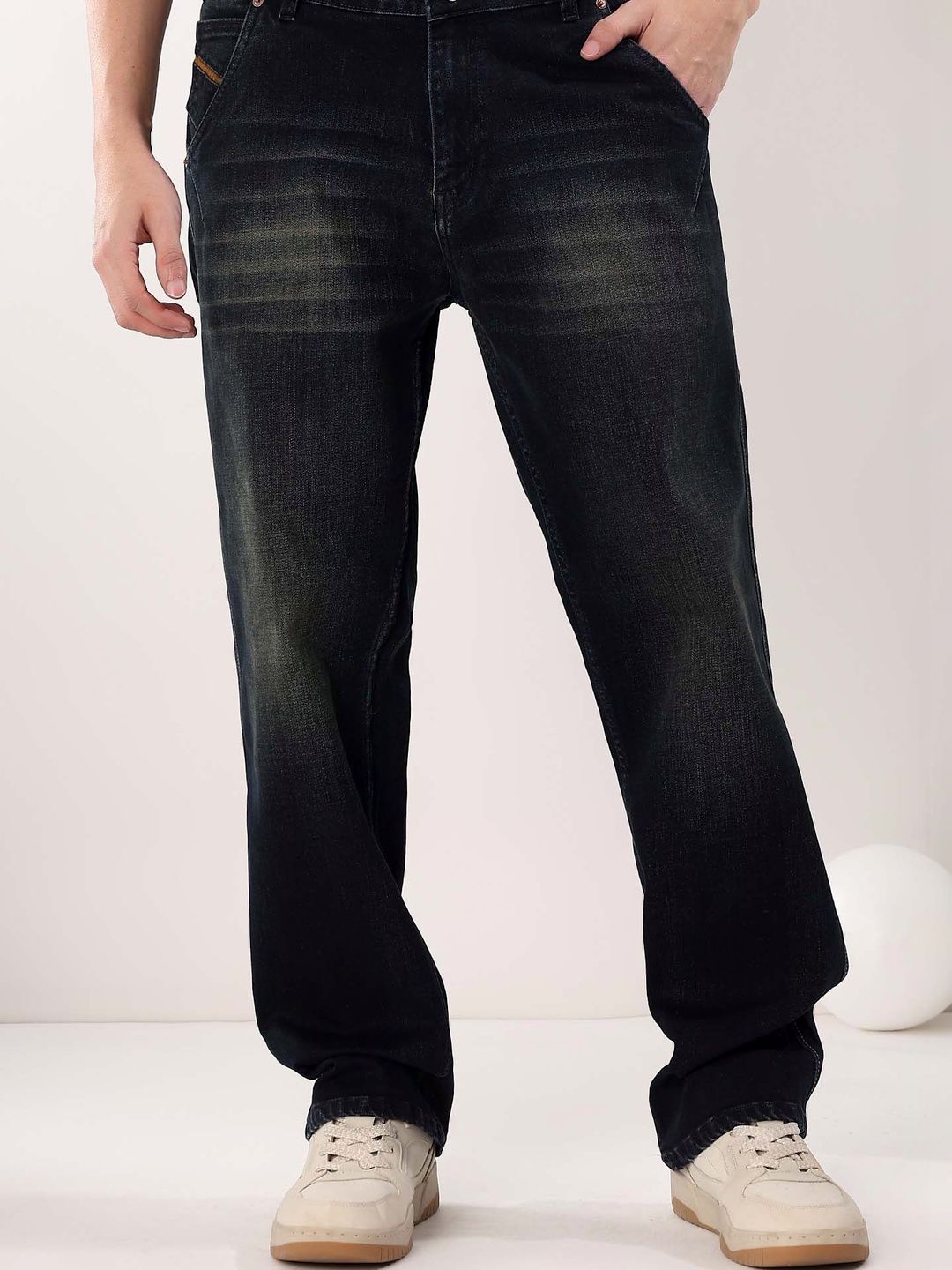 Straight Fit Mid-Rise Light Fade Jeans Denim Style 991 - Nowi Korean Fashion