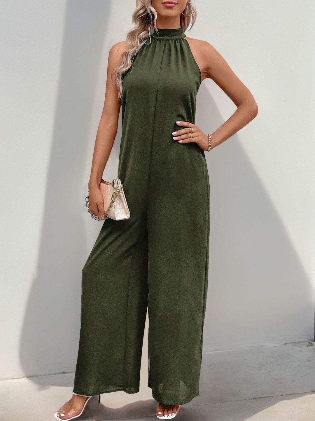 Halter Neck Basic Jumpsuit