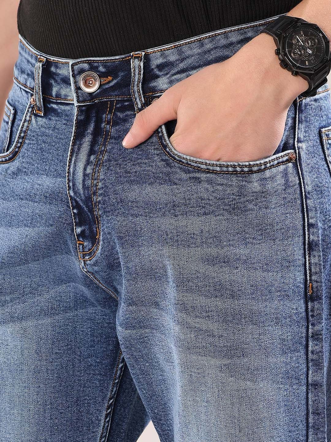 Men Straight Fit Mid-Rise Light Fade Jeans