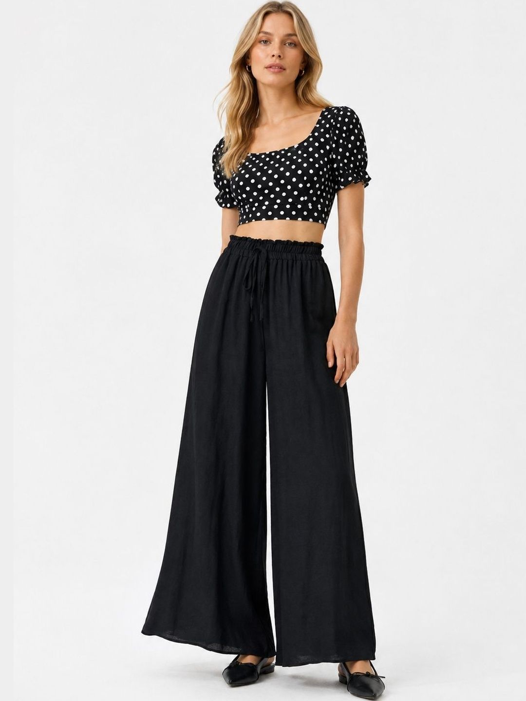 Women Relaxed Loose Fit High-Rise Trousers