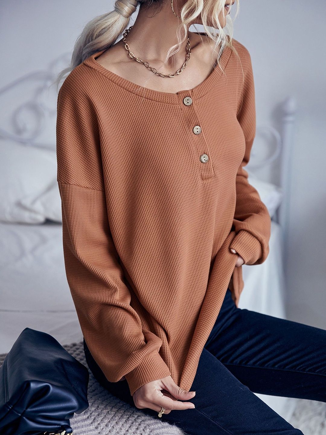 Sweatshirt in Brown Cotton Round Neck - Nowi Korean Fashion