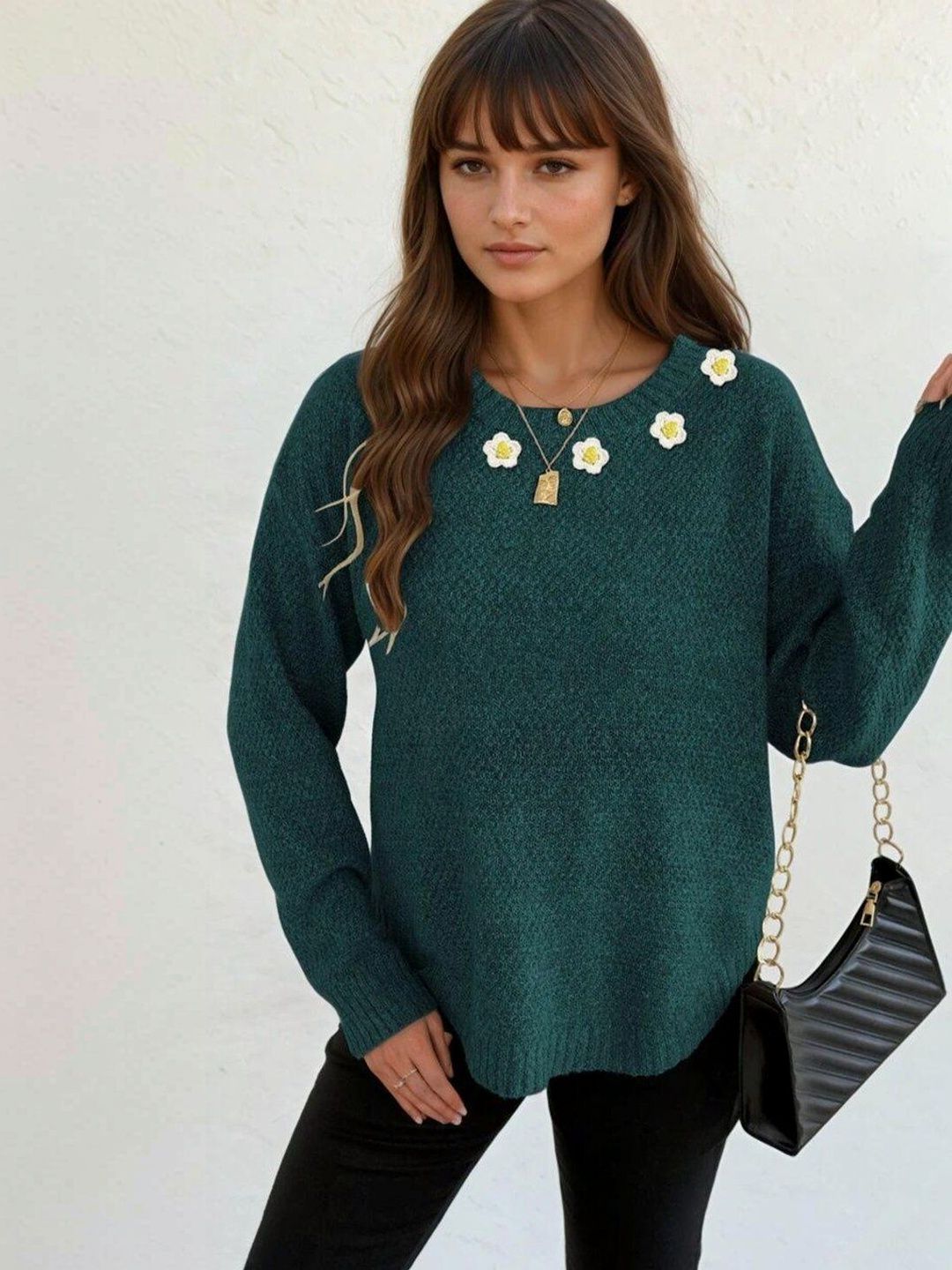 Pullover with Embroidered Detail in Green synthetic - Nowi Korean Fashion