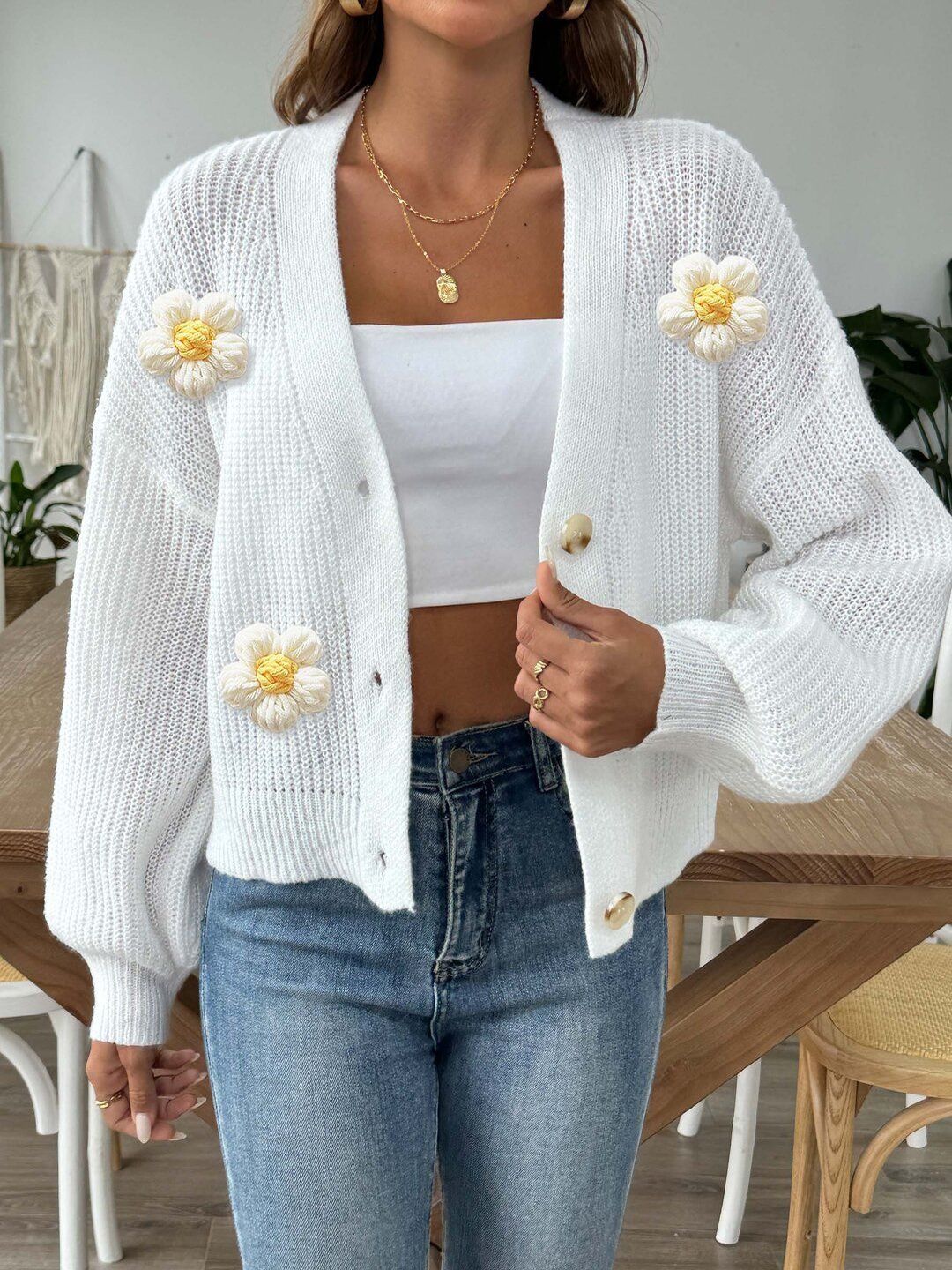 Women Ribbed Crop Cardigan with Applique Detail