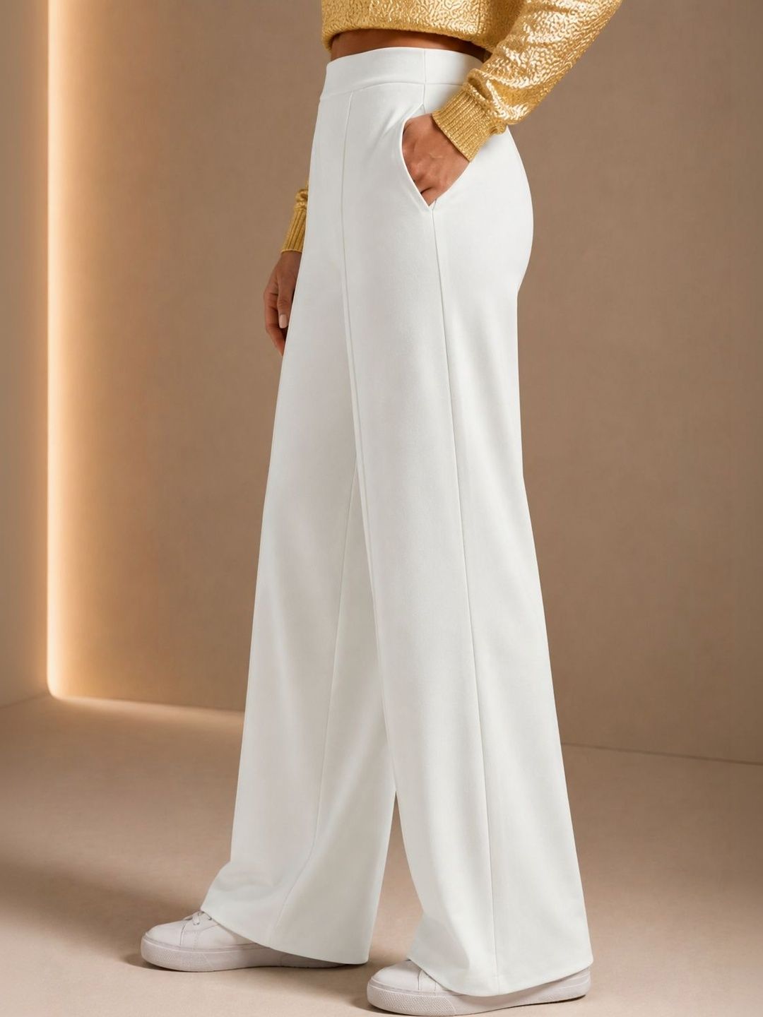 Women Relaxed High-Rise Trousers