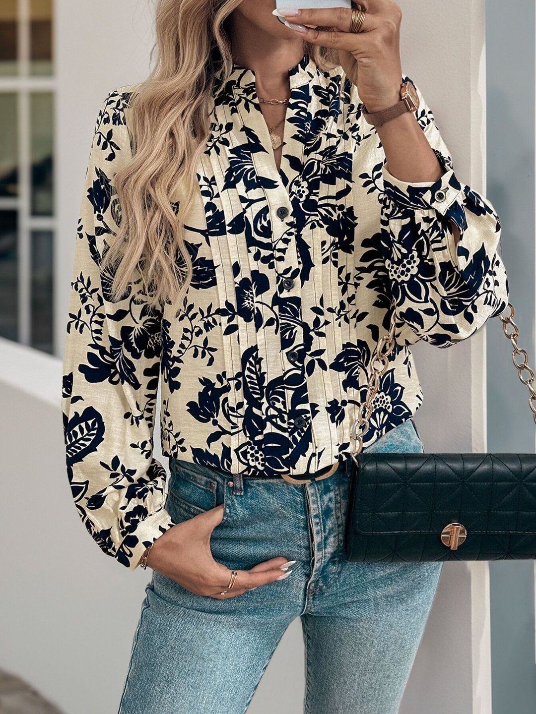 Women Floral Printed Casual Shirt