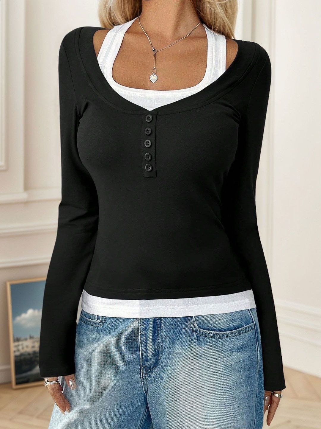 Women's Black Cotton Top Printed Regular Fit