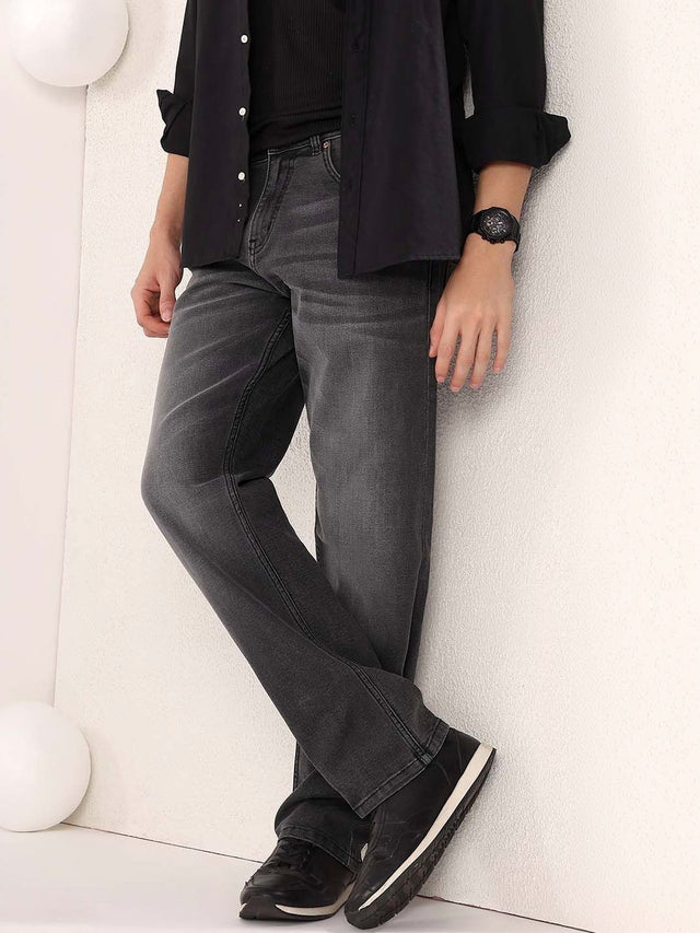 Straight Fit Mid-Rise Light Fade Jeans in Grey cotton Style 2 - Nowi Korean Fashion