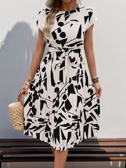Printed Fit & Flare Midi Dress in White polyester - Nowi Korean Fashion