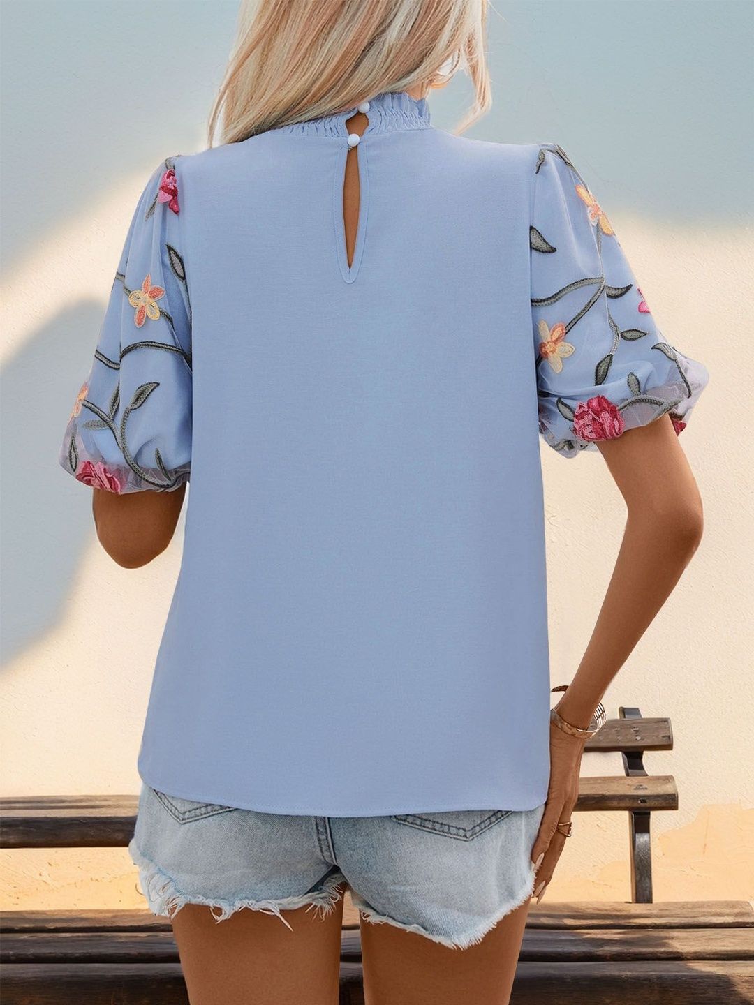 Floral Embroidered Puff Sleeve Top