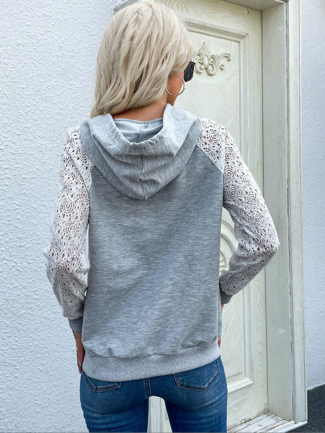Women Colourblocked Hooded Sweatshirt