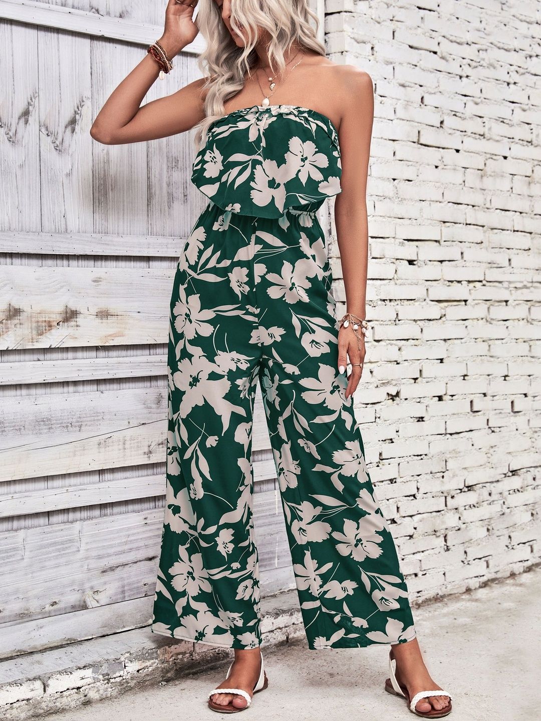 Printed Basic Jumpsuit with Layered in Green polyester - Nowi Korean Fashion