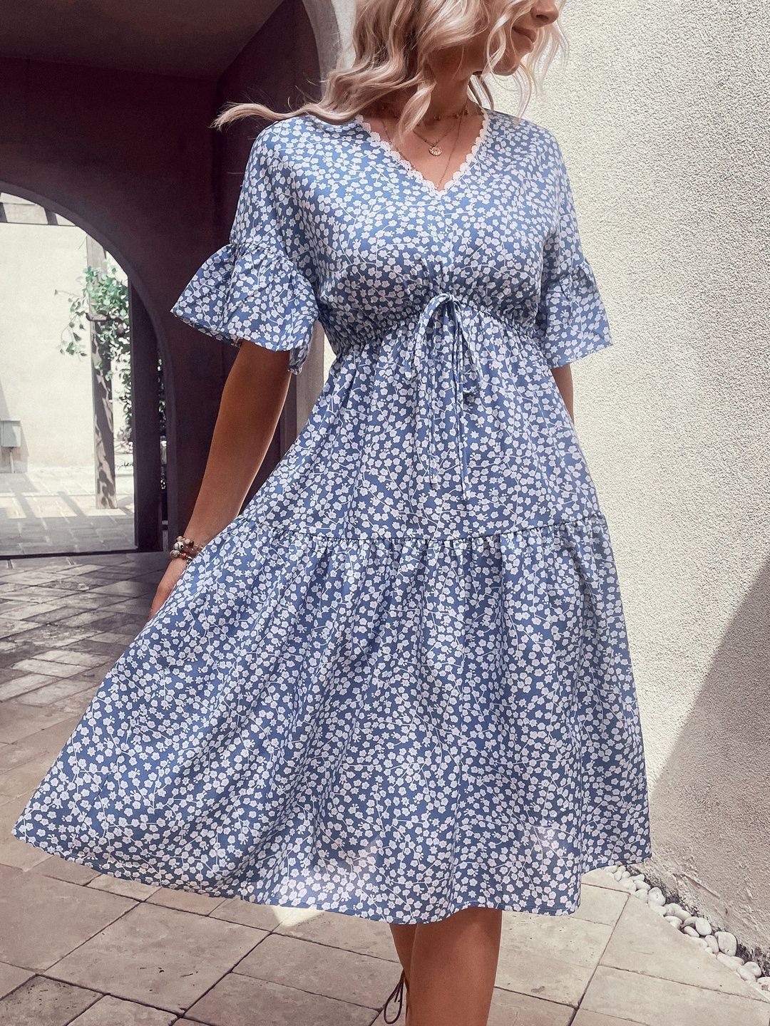 Floral Print Flutter Sleeve Fit & Flare Midi Dress