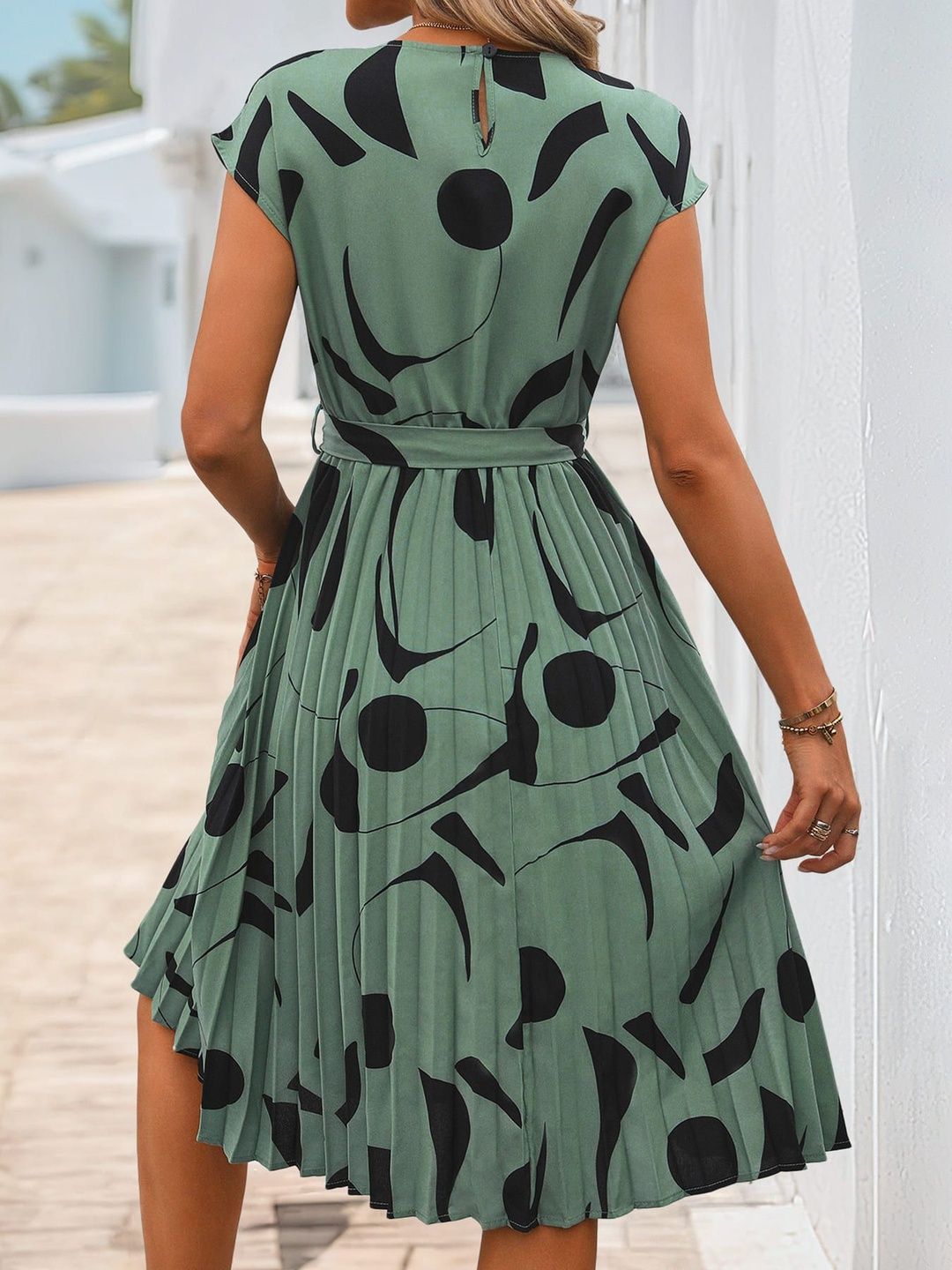 NOWI Printed Fit & Flare Midi Dress