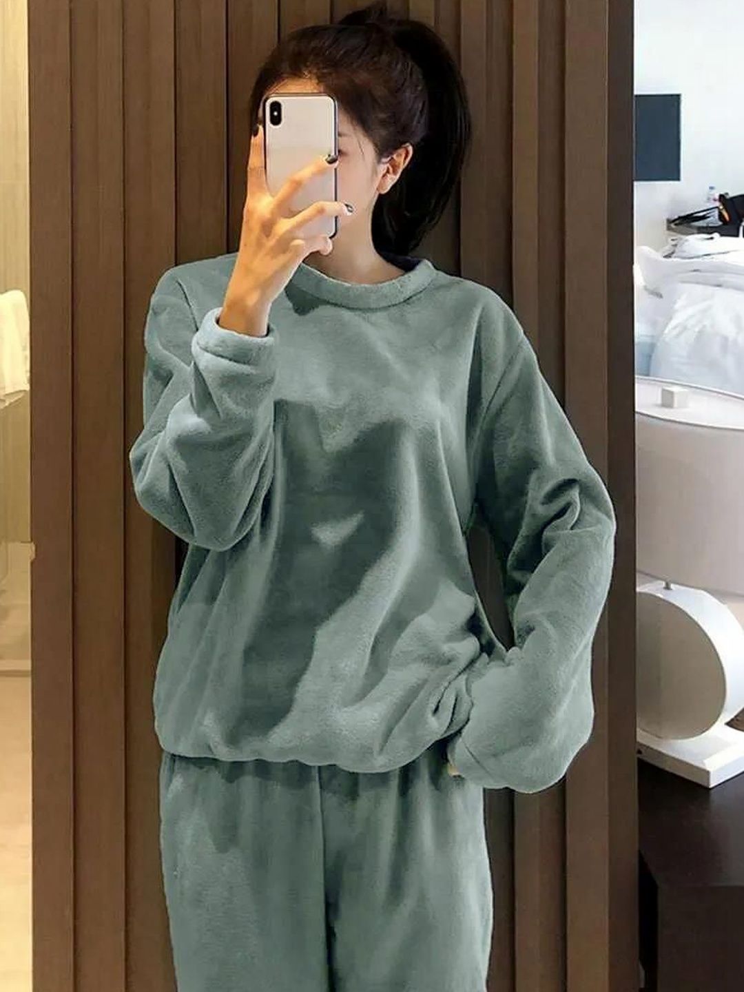 NOWI Round Neck Long Sleeves Night Suit