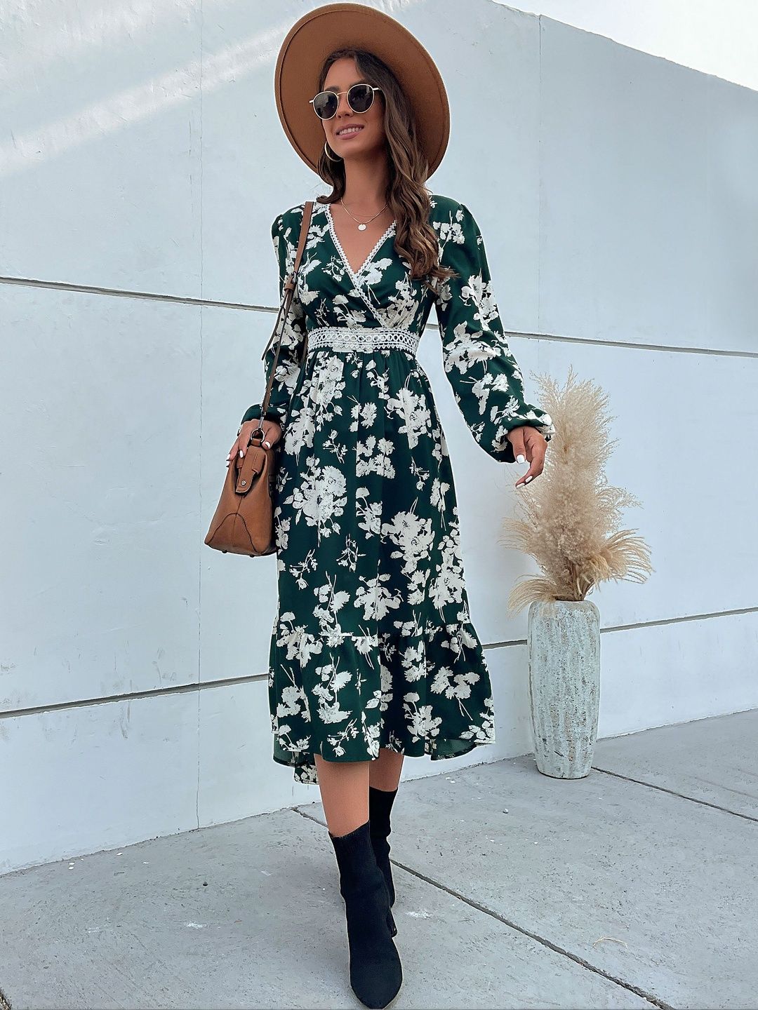 Floral Print Fit & Flare Midi Dress in Green Style 513 - Nowi Korean Fashion