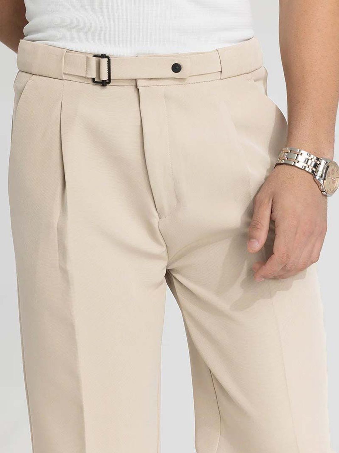 Men Straight Fit Wrinkle Free Pleated Trousers