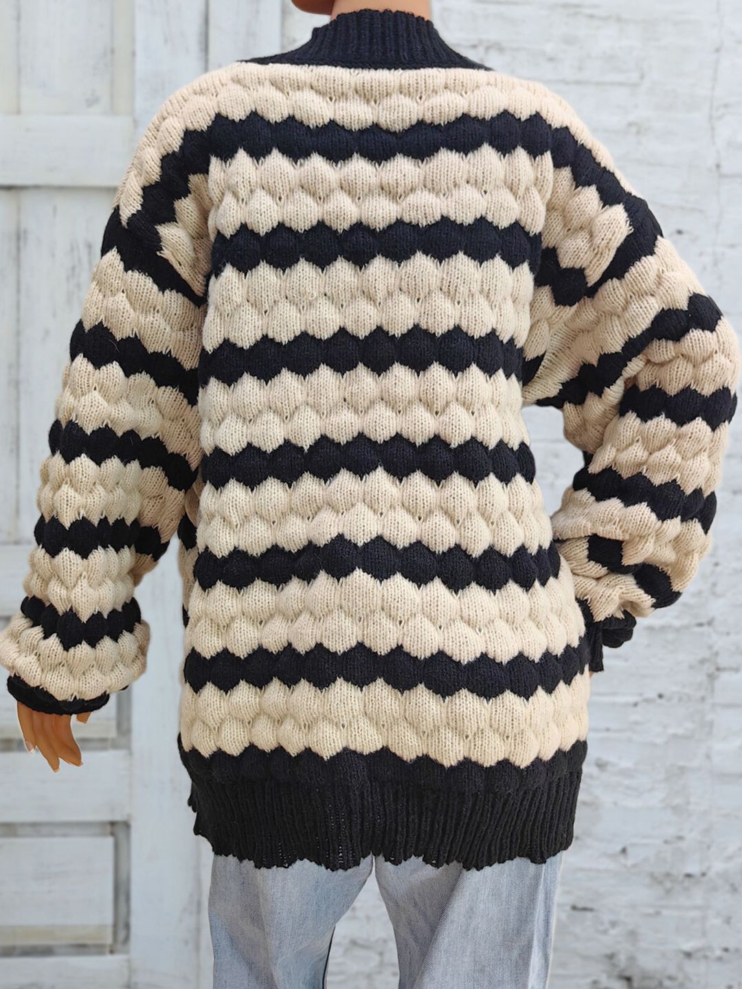 Women Colourblocked Cardigan