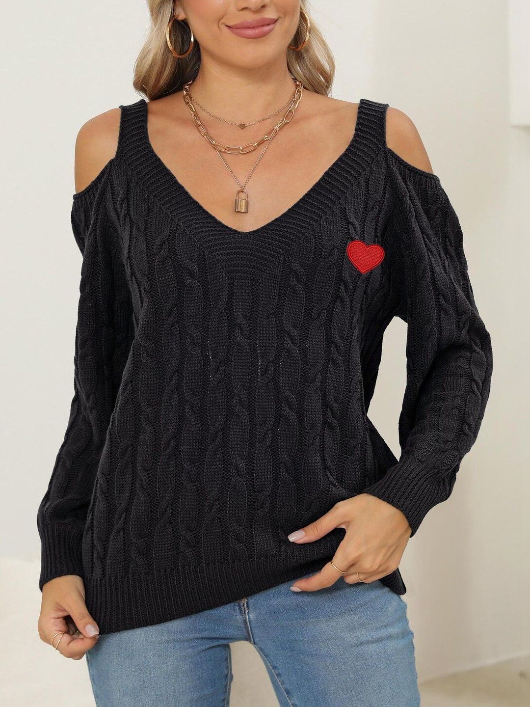 Women Cable Knit Pullover with Embroidered Detail