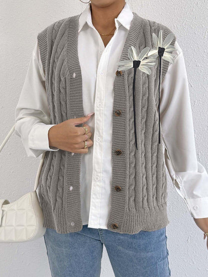 Women Cable Knit Sweater Vest with Applique Detail
