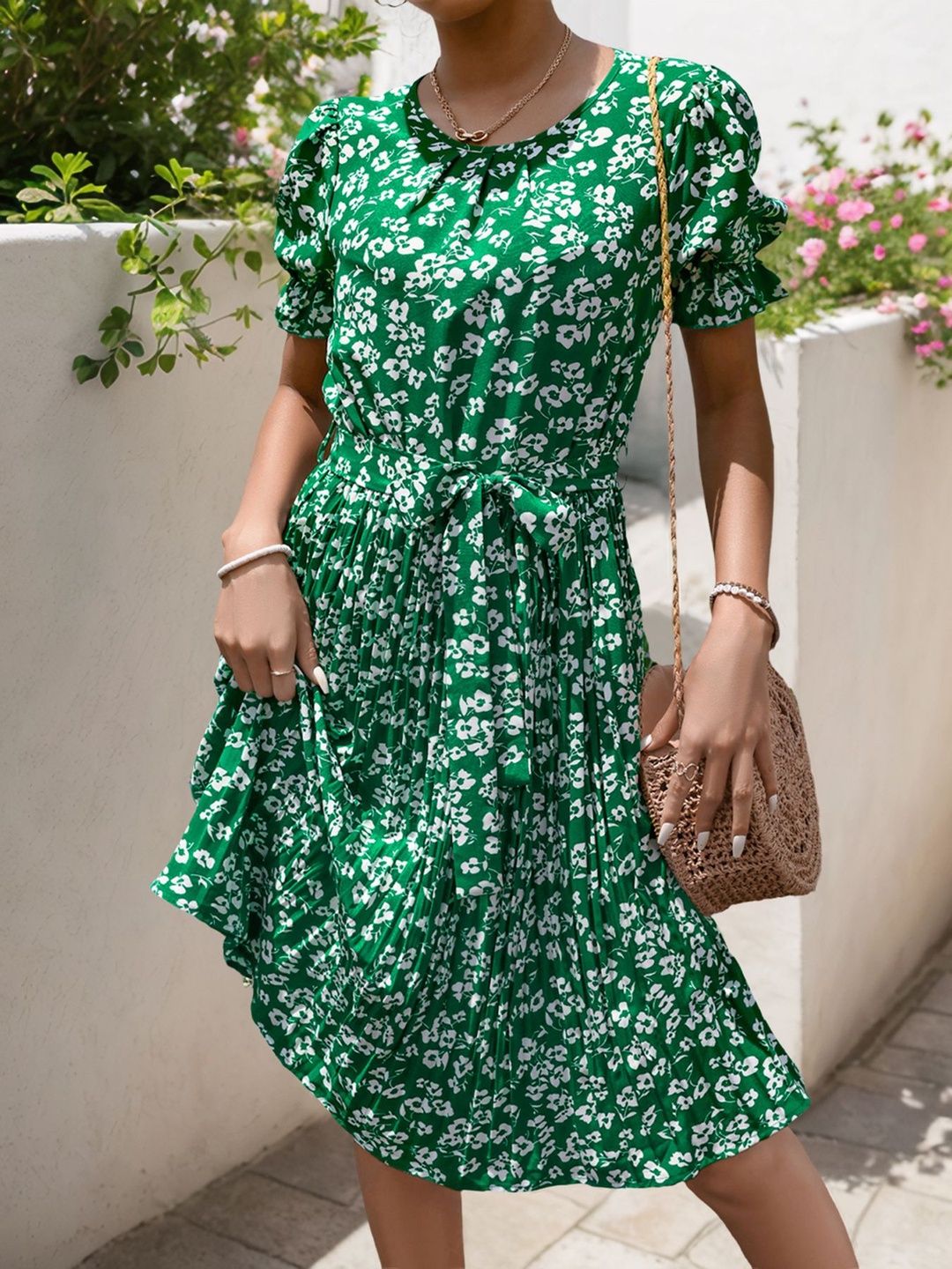 Floral Print Puff Sleeve Fit & Flare Dress