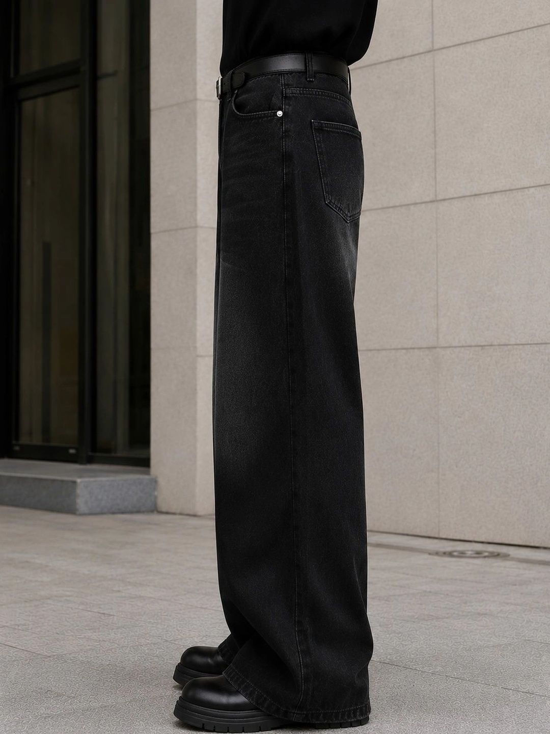 Men Bootcut High-Rise Light Fade Jeans