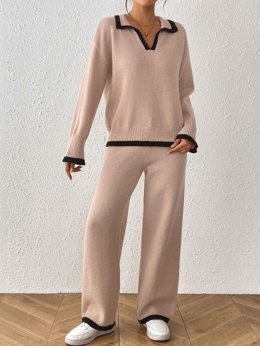 Knitted Solid Sweater with Trousers