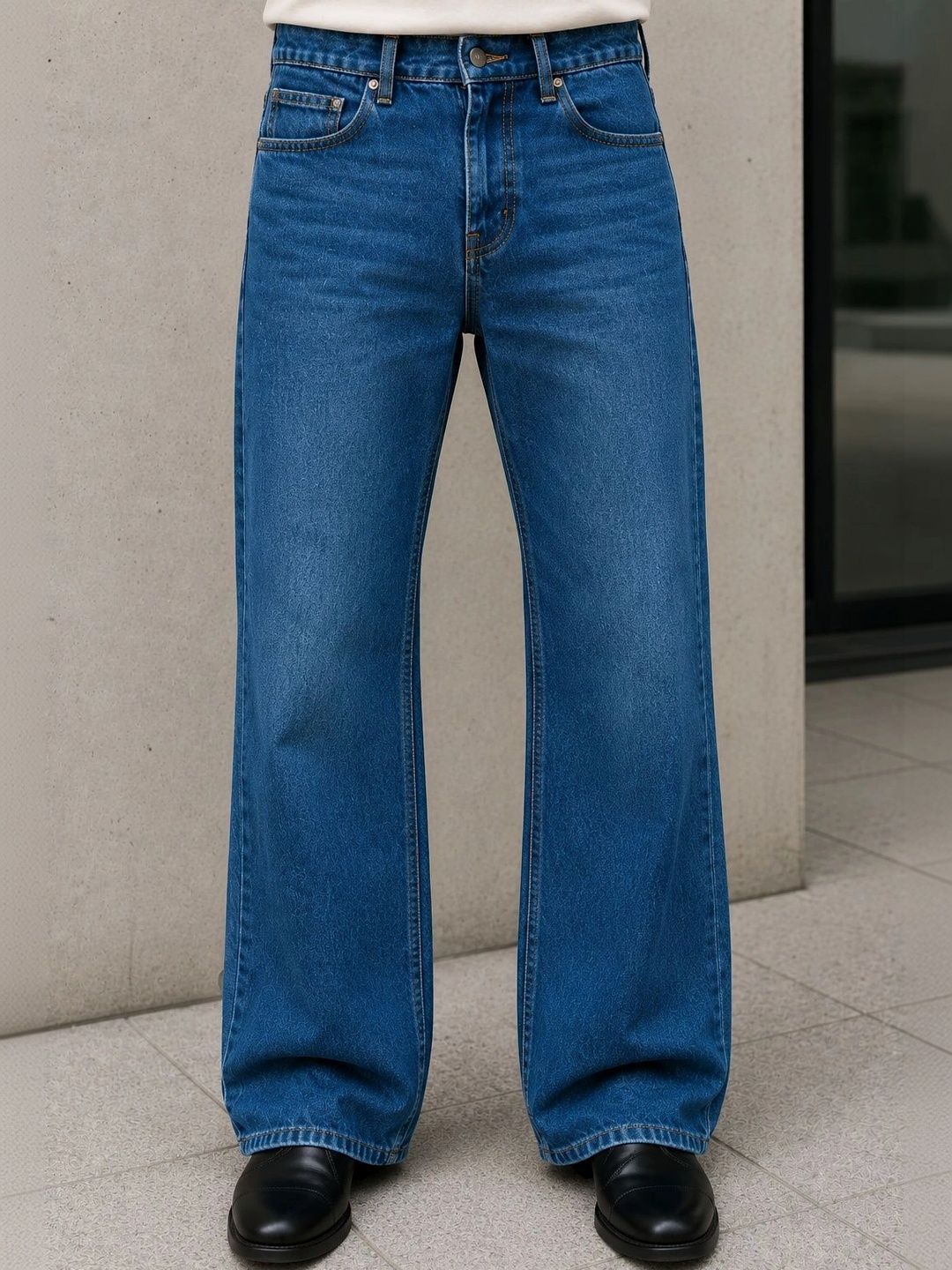 Men Bootcut High-Rise Light Fade Jeans