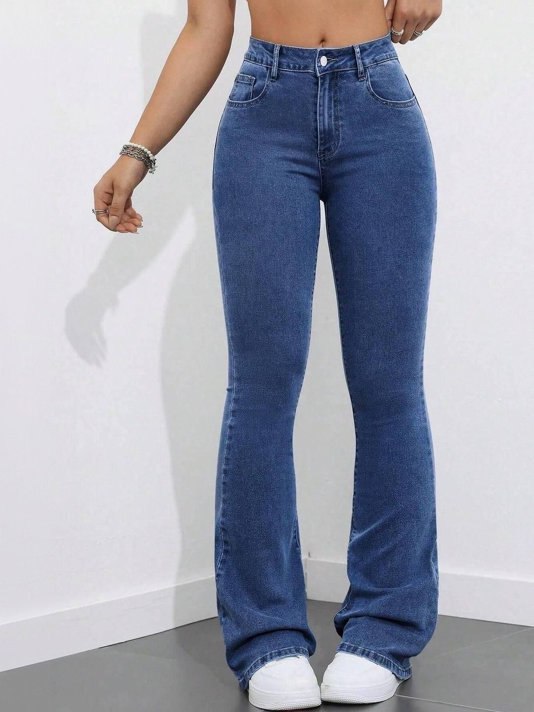 NOWI Women Bootcut High-Rise Stretchable Jeans