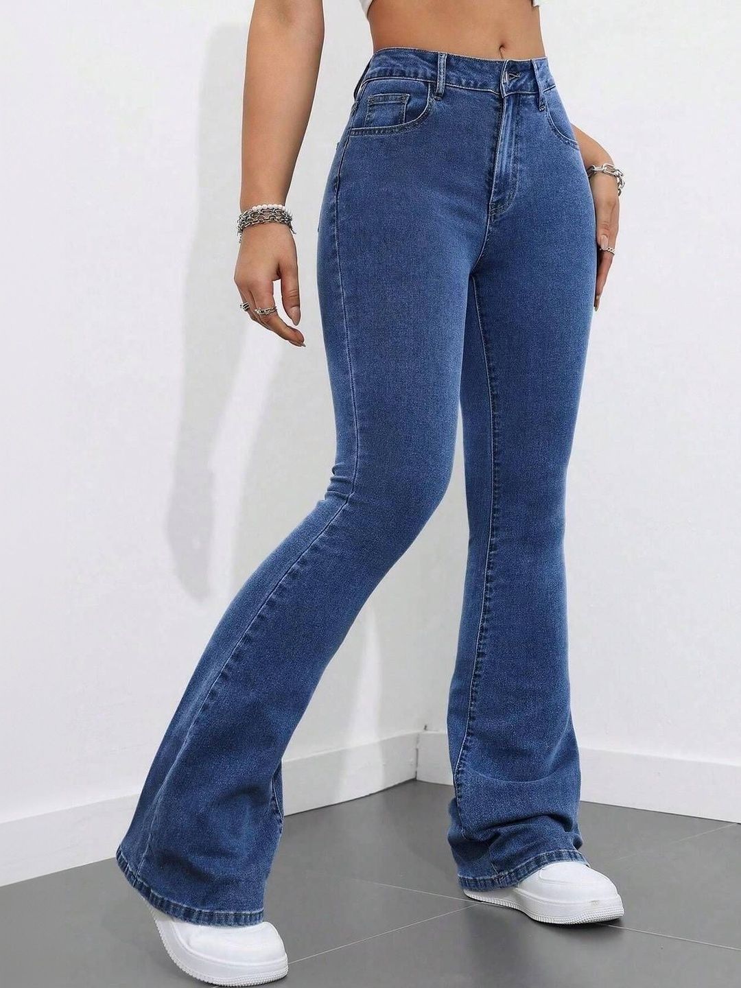 NOWI Women Bootcut High-Rise Stretchable Jeans
