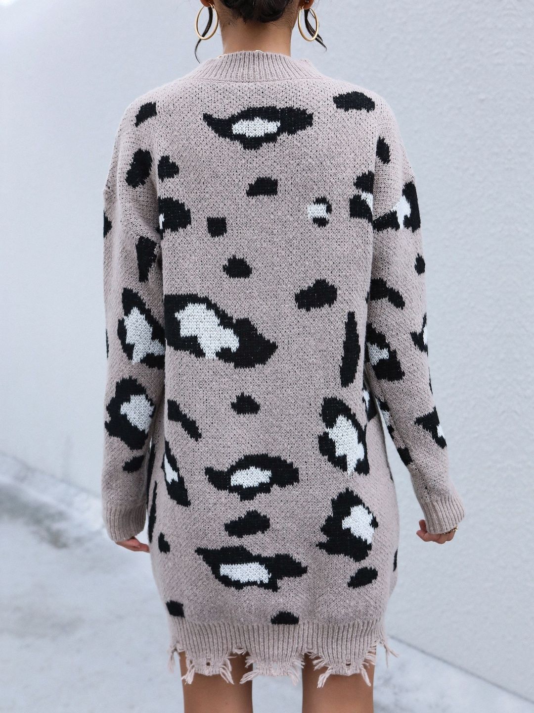 Women's Beige Animal Printed Pullover Blend Regular Fit