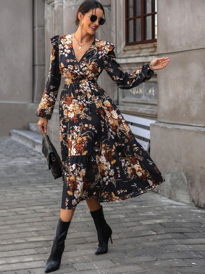Floral Print Puff Sleeve Ruffled Midi Dress in Black - Nowi Korean Fashion