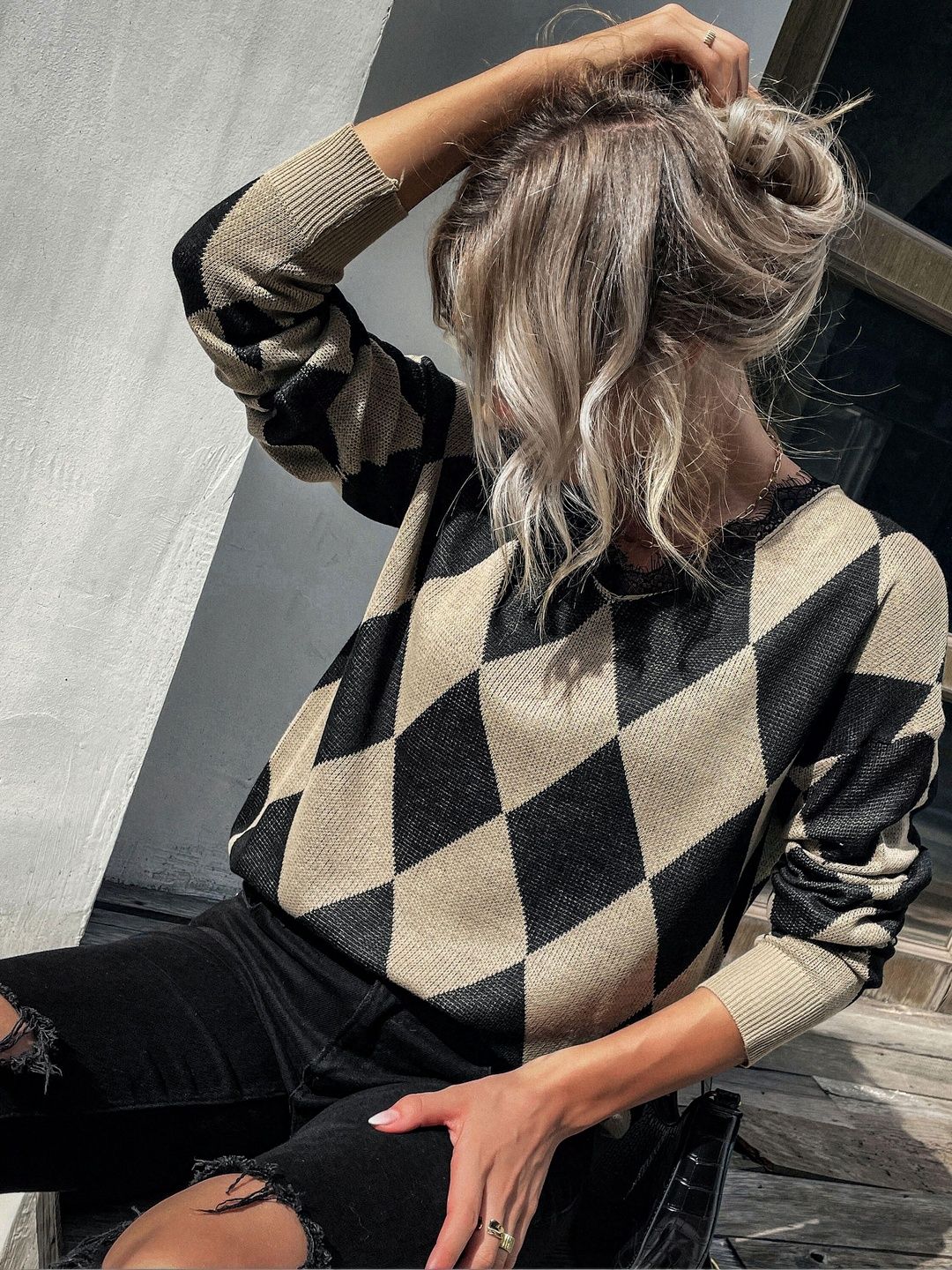 Argyle Colourblocked Pullover in Black - Nowi Korean Fashion