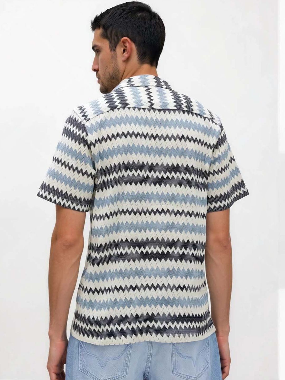 Chevron Textured Relaxed Fit Cotton Casual Shirt