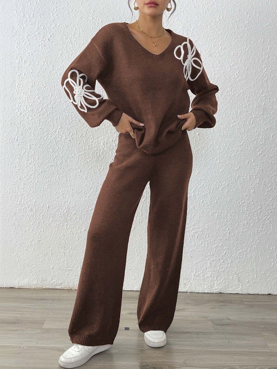 Embroidered Sweater with Trousers