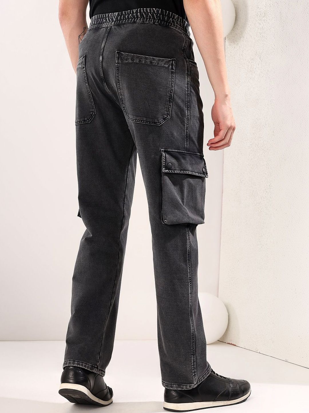 Men Jogger Mid-Rise Light Fade Stretchable Jeans