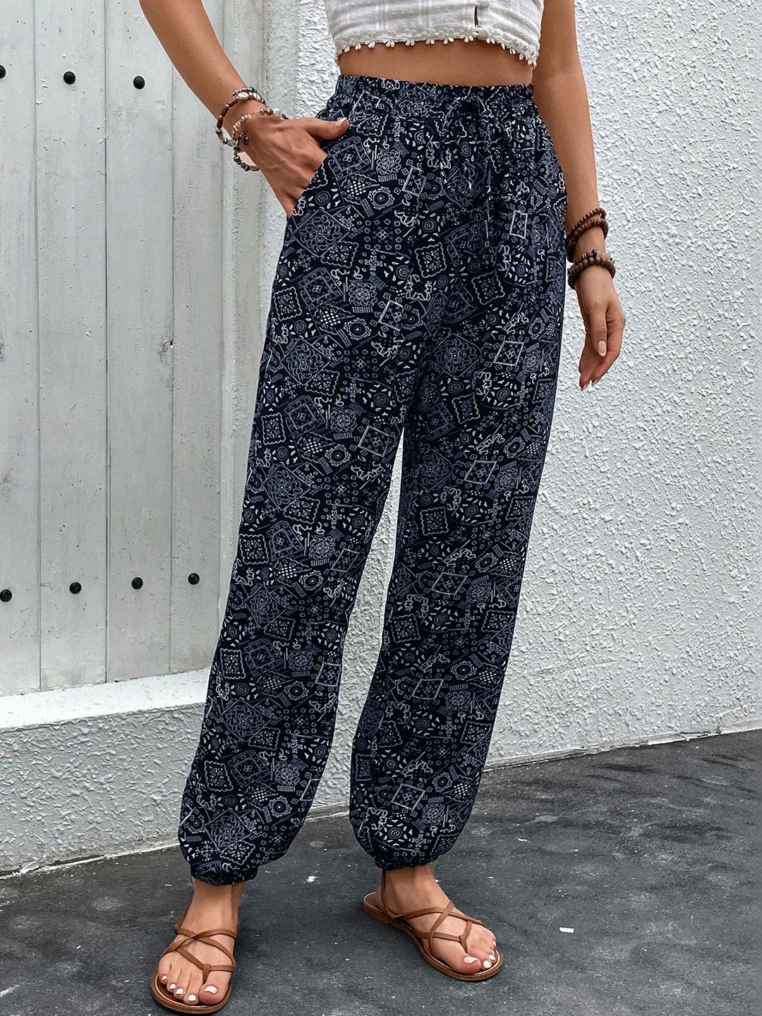 Women Ethnic Motifs Printed Loose Fit Non Iron Trousers