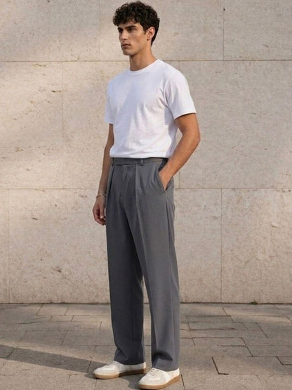 Men Pleated Trousers