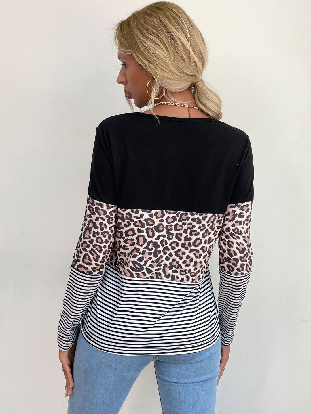 Women Colourblocked T-shirt