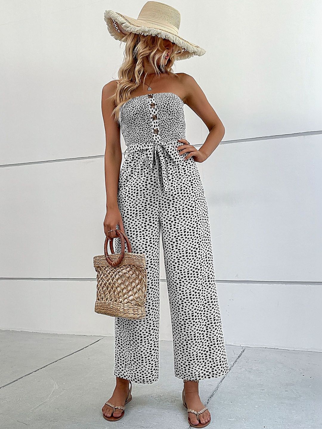Printed Basic Jumpsuit in Black cotton Sleeveless - Nowi Korean Fashion