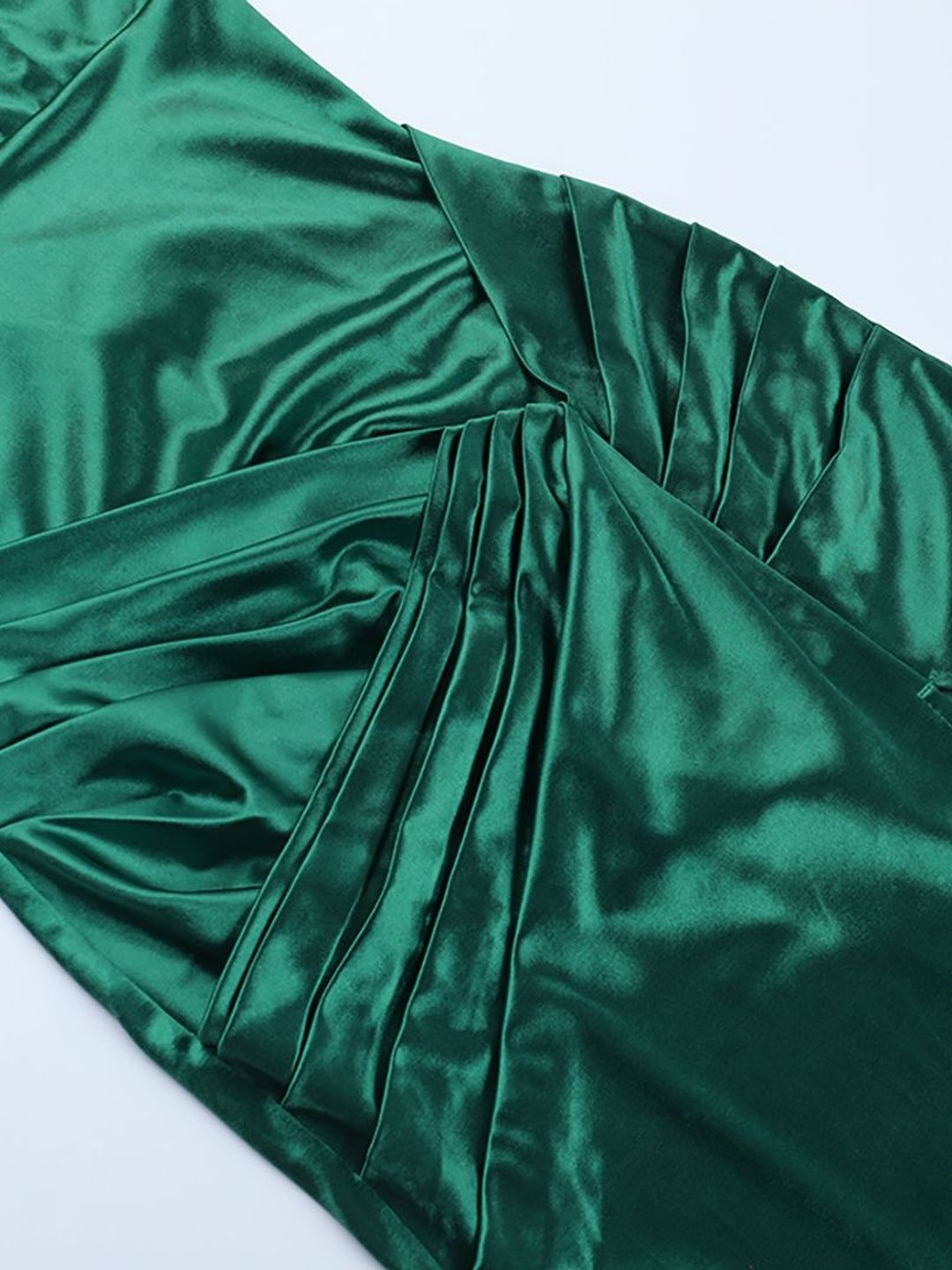 Women's Green Halter Neck Sheath Maxi Dress