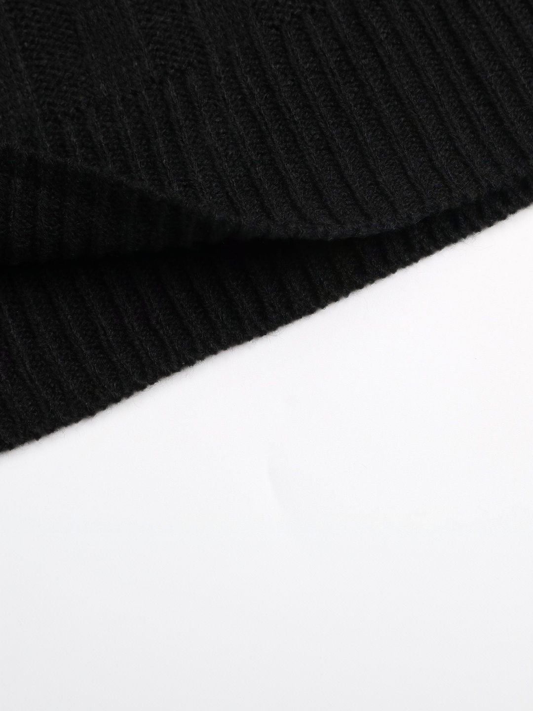 Women's Black Ribbed Woollen Pullover Printed Regular Fit