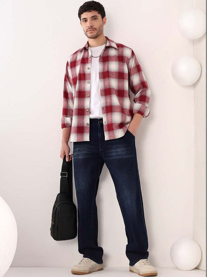 Men Straight Fit Mid-Rise Light Fade Jeans