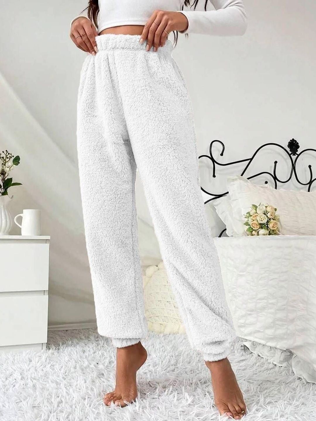 Women High-Rise Easy Wash Trousers